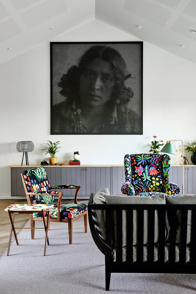 Interior — Emma Shevtzoff