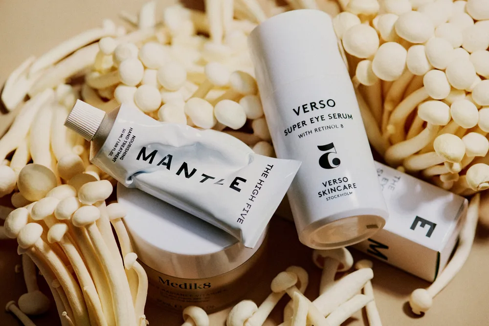 Skincare still life Fungal — Nina Holma