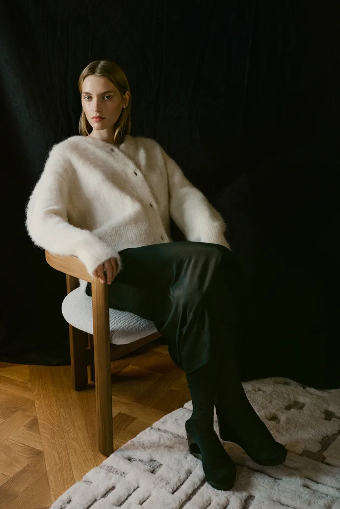 Leoní — Nina Holma