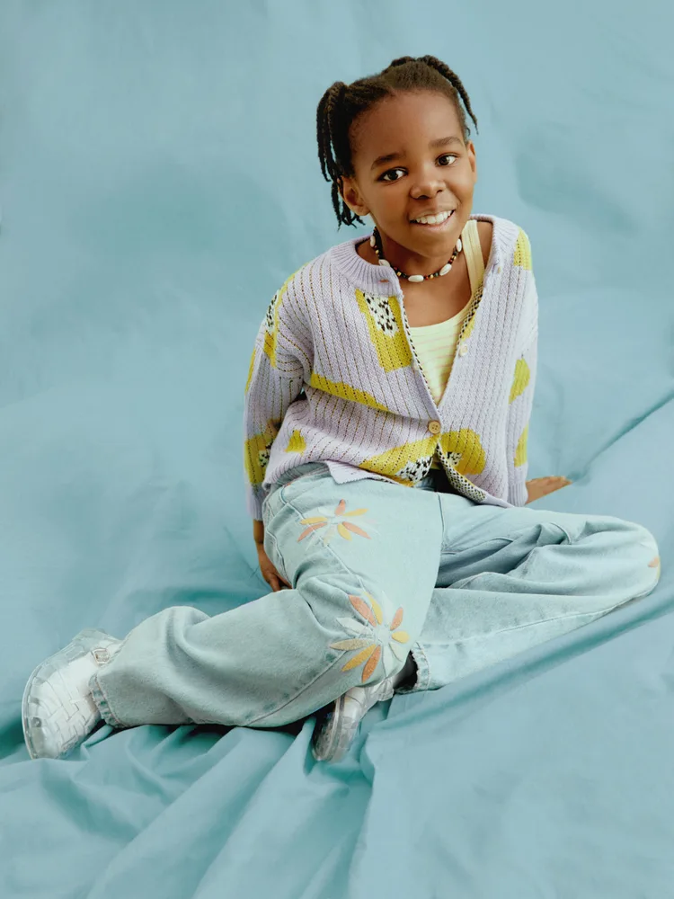 H&M — Amanda Mbalire