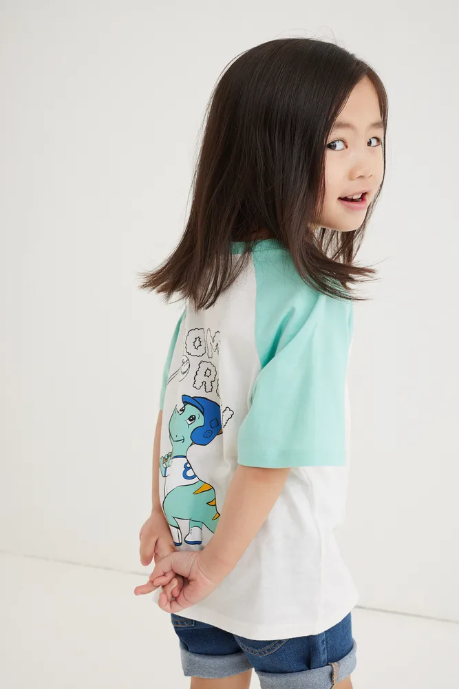 H&M — Amanda Mbalire