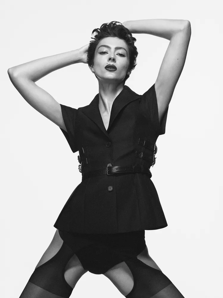 Numéro Netherlands — Rebecca Cohen