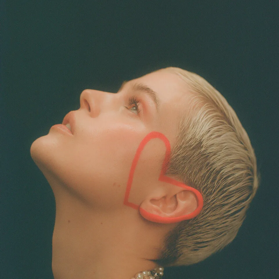 Sicky Magazine — Helen Borg