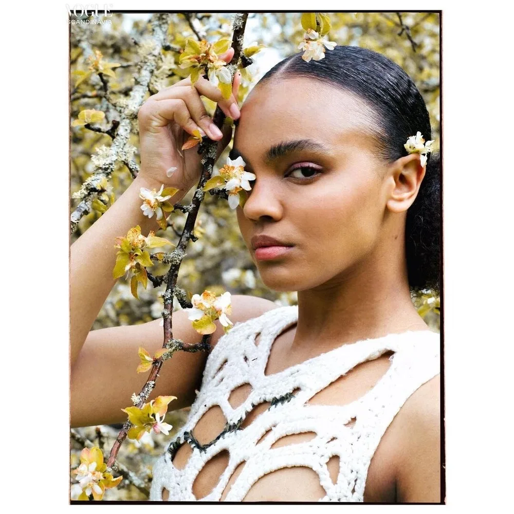 Vogue — Helen Borg