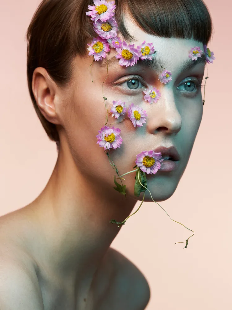 Volt — Helen Borg