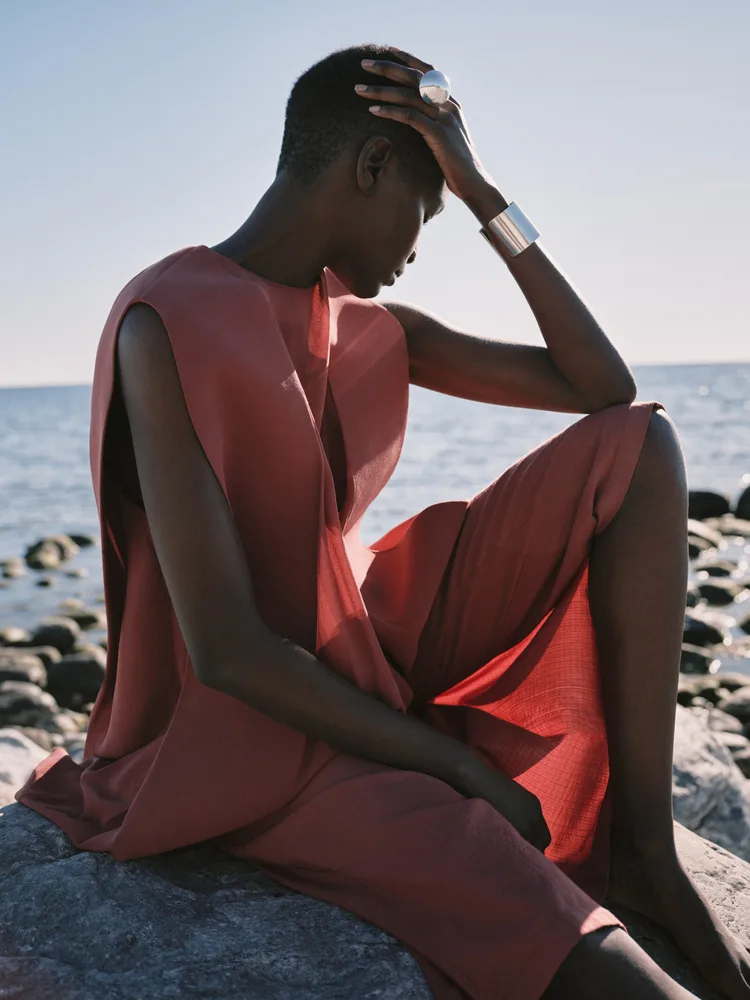 Damernas Värld — Pari Damani