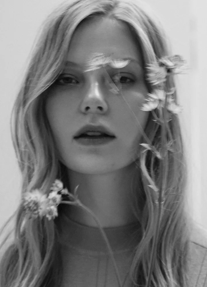ELLE — Pari Damani