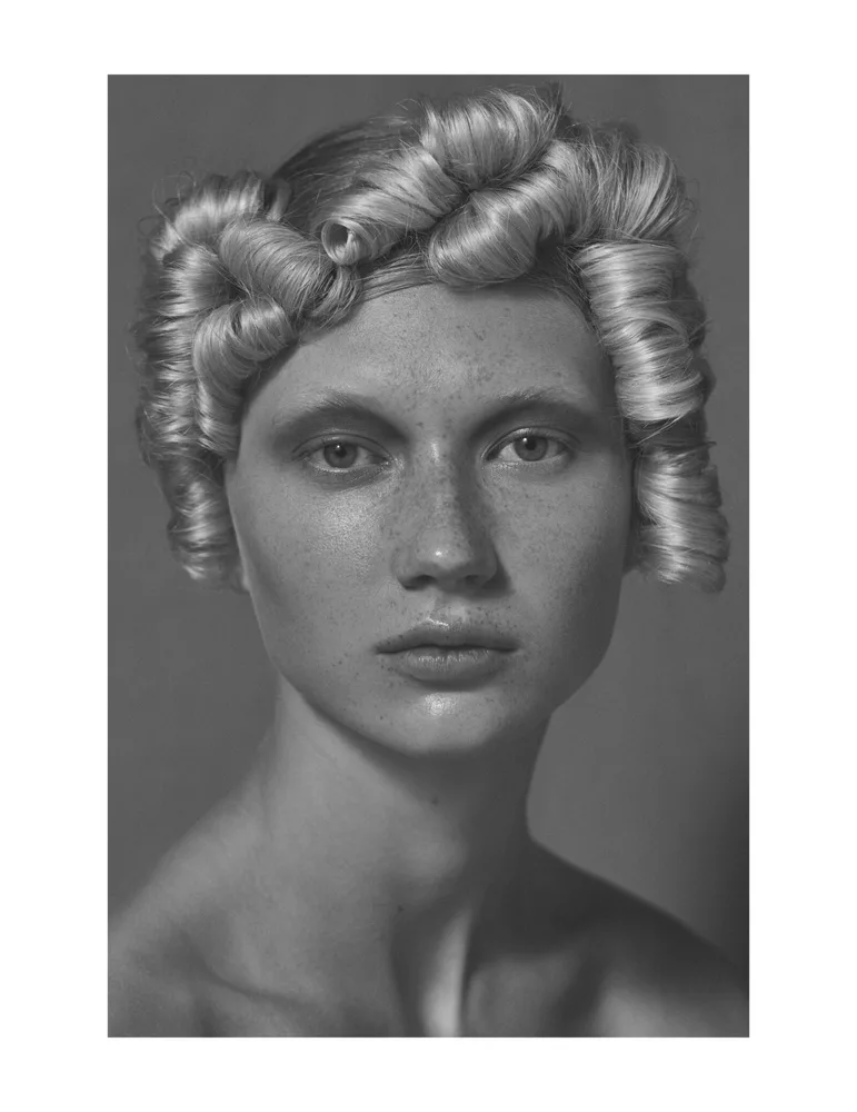 Odalisque — Pari Damani