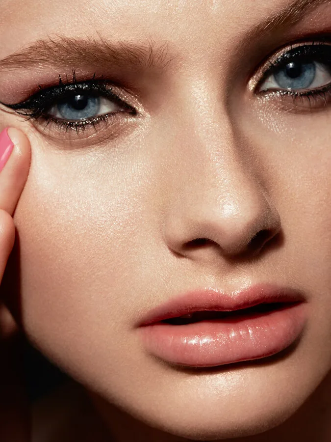 Close Up