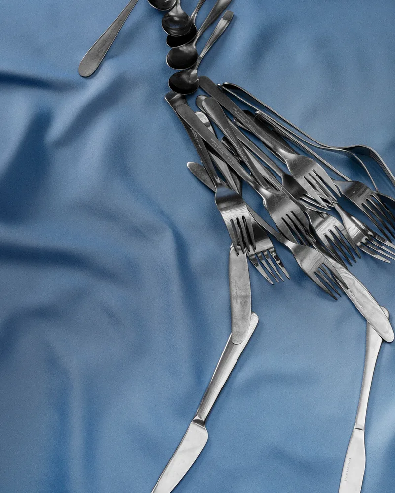 Flying Cutlery