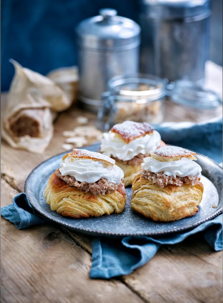 Semlor — Monica Eisenman