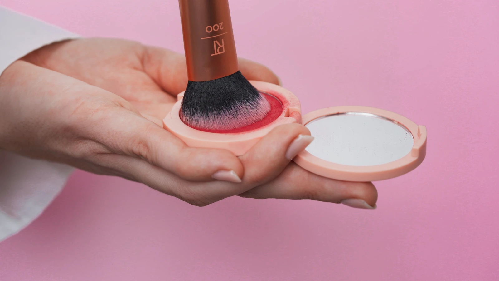 Real Techniques x H&M Beauty