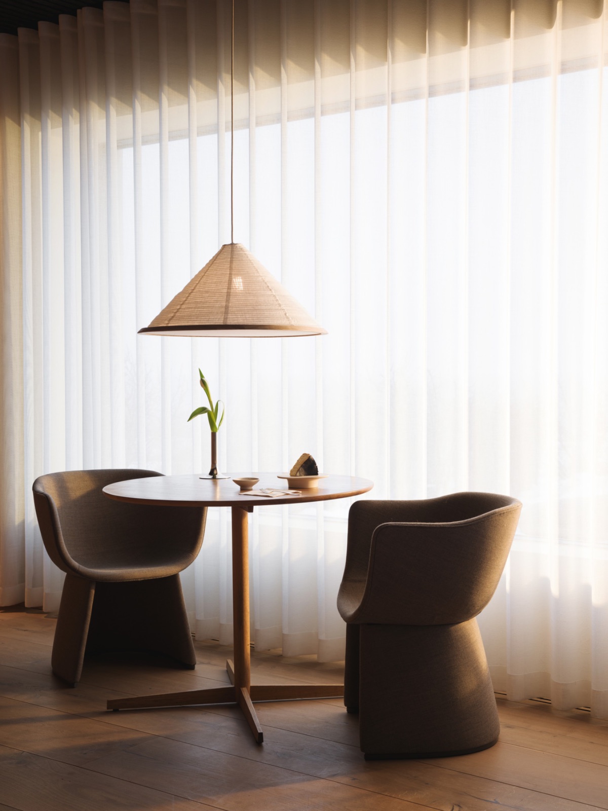 Watt & Veke — Julia Losciale